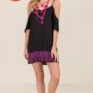 NWT Francesca’s Kelly Embroidered Cold Shoulder Ruffle Sleeve Dress. Size: M